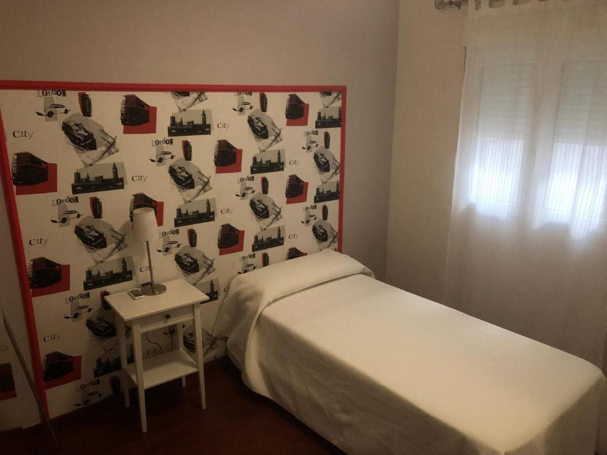 Apartamento Acueducto, Tres Dormitorios Y Parking Gratis Меріда Екстер'єр фото